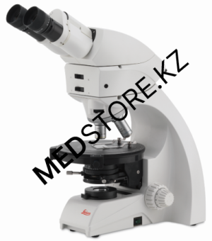 Микроскоп прямой Leica DM750P