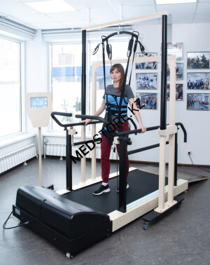 Подвес реабилитационный для вертикализации пациента «Орторент», модель «Орторент С+ (стационарный с беговой дорожкой)»