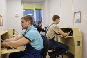 УСТАНОВКА СУХОВОЗДУШНОГО ОБОГРЕВА И МОКРОМАССАЖА РУК УСОМР